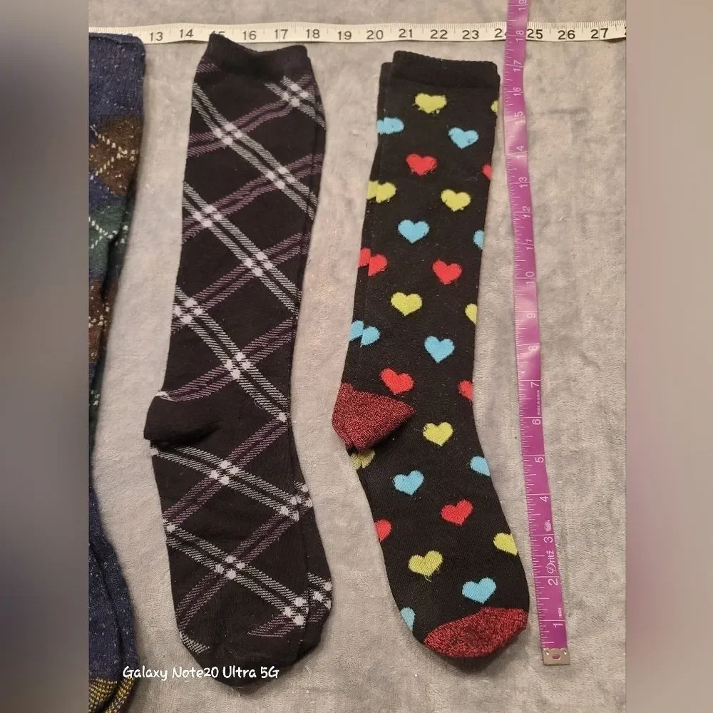 0467. EUC ~ 5 ~ Pair of Knee Socks ~ Fibromyalgia keeps me from wearing them 😪